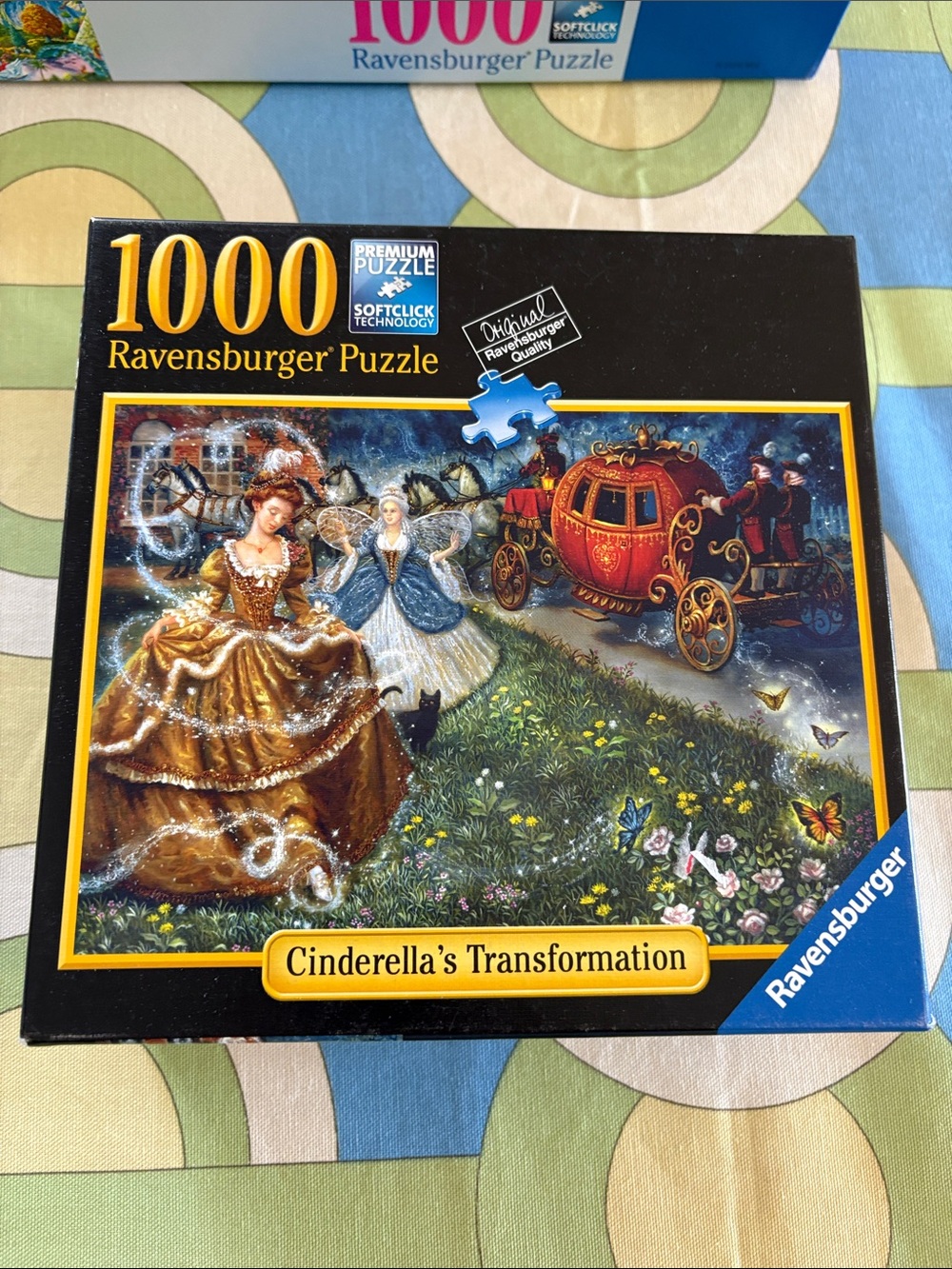 Lot of (2) Ravensburger puzzles - Picture 3 of 5